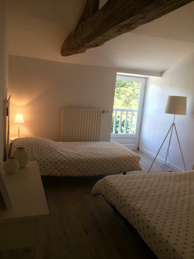 Le Petit Monty Gite Cote Etang Saint-Malo-du-Bois Kültér fotó